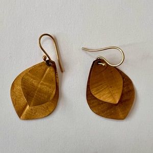 Gold double leaf earrings